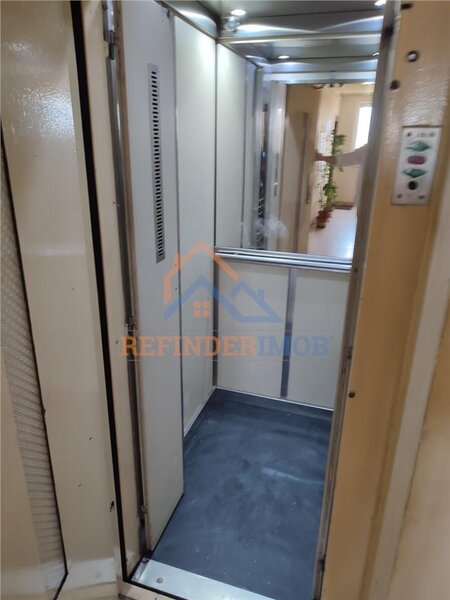 Parc Moghioros, vanzare apartament 2 camere.