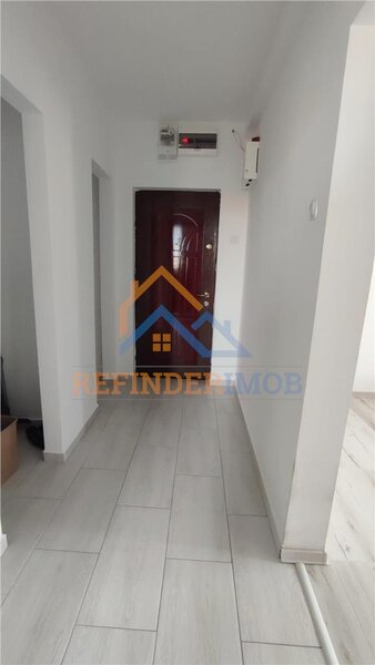 Parc Moghioros, vanzare apartament 2 camere.